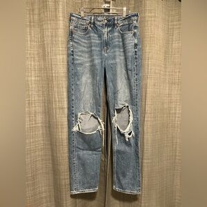 American Eagle Outfitters mom Straight Leg Jeans- LONG